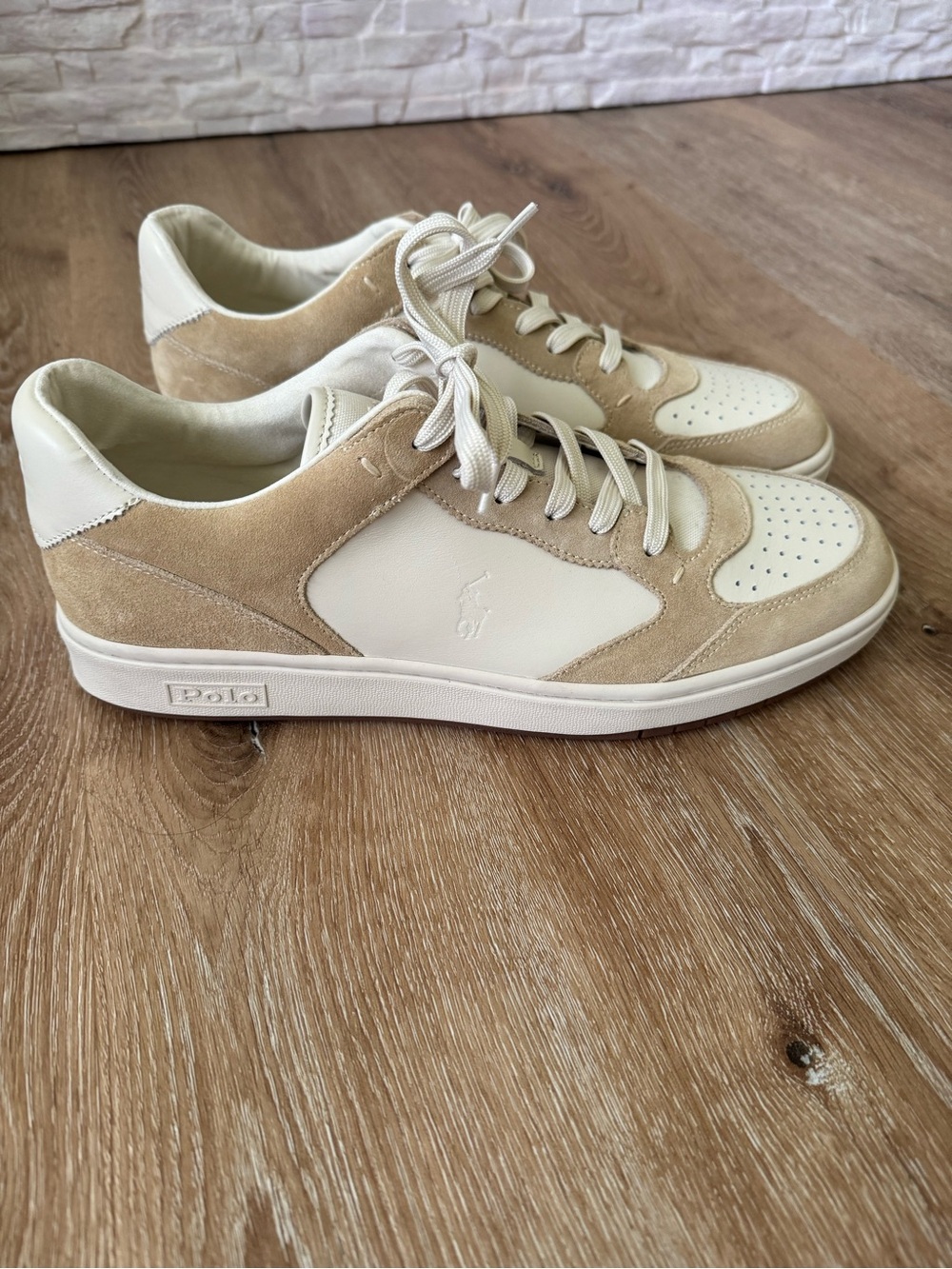 Polo by Ralph Lauren Beige and Cream Low-Top men’s Sneakers size 12
